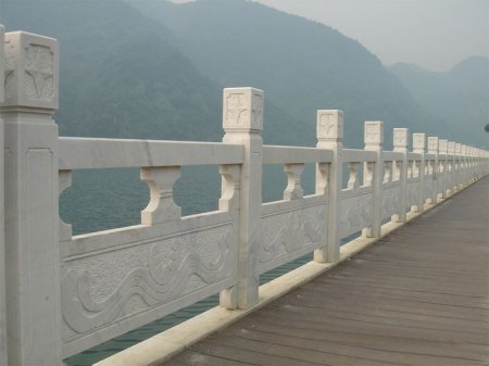 風(fēng)景區漢白玉鏤空橋面石欄板