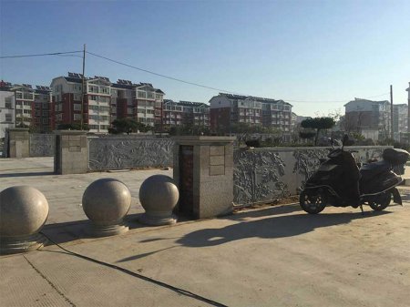 城市小區入門(mén)竹子狀青石欄板